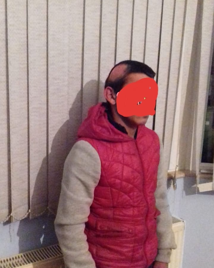 Azərbaycanda ailə üzvləri 17 yaşlı oğlana işgəncə verdi - FOTO