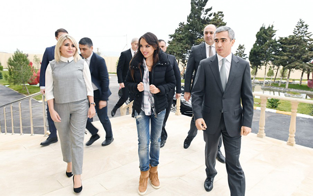 Leyla Əliyeva psixonevroloji müəssisənin açılışında - Fotolar
