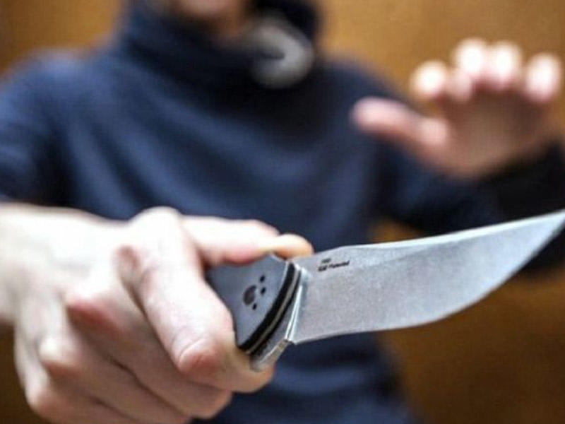 Bakıda 26 yaşlı gənc küçədə qətlə yetirildi
