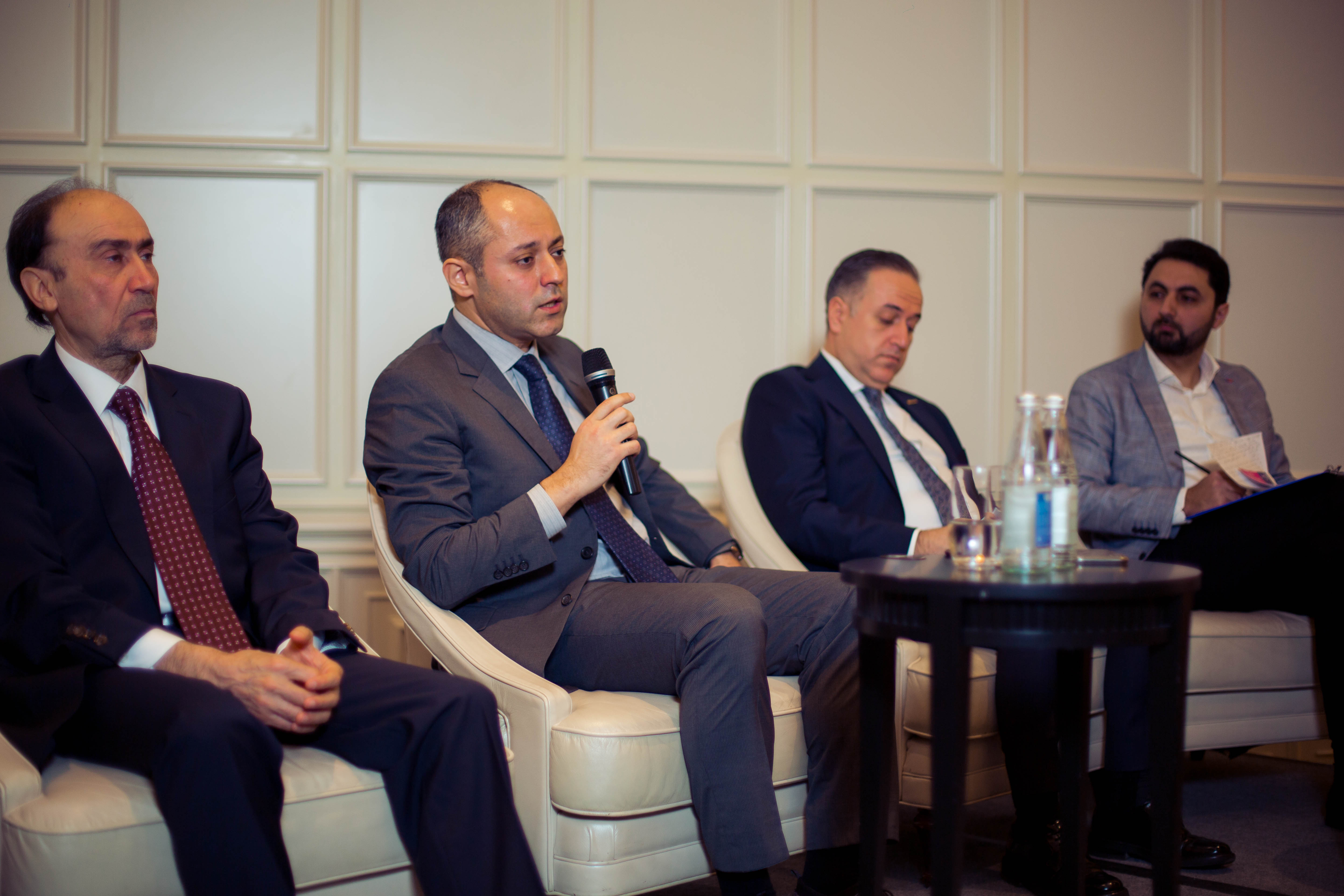 Sədr: “AccessBank”ın kollektivinin 35%-i xanımlardır