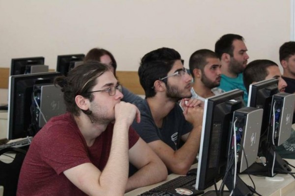 250-ə yaxın azərbaycanlının təhsil aldığı universitet bağlandı
