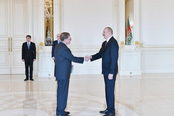 Prezident Litzenberqerin etimadnaməsini qəbul etdi