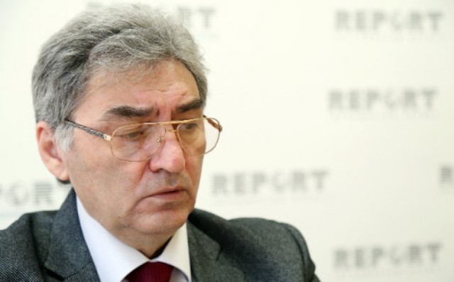 Novruz Məmmədov Akif Əlini İŞDƏN ÇIXARDI