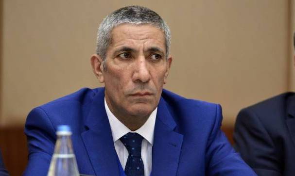"Ora avtoritar düşən mələk cildinə bürünüb demokrat kimi çıxır" - Siyavuş Novruzov