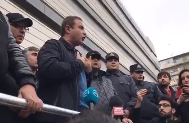 "Diqlas"ın idarəçisi: "Heç birinizin siğortası yoxdur" - VİDEO 