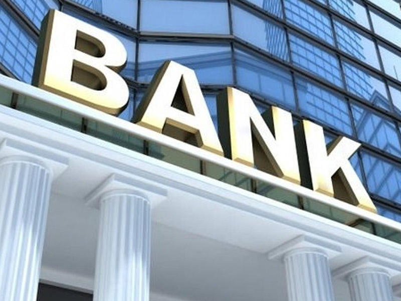 Ehtiyatlı olun: Bakıda saxta bank işçiləri peyda olub