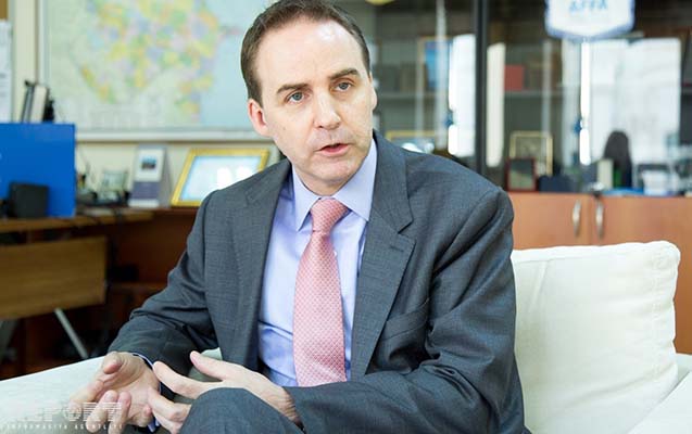 UNICEF-dən Elinanın intiharına - Reaksiya