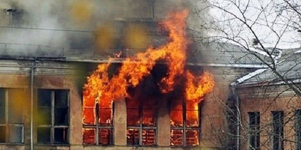 Yataqxanadakı yanğın söndürüldü: 7 nəfər xəstəxanaya yerləşdirildi 
