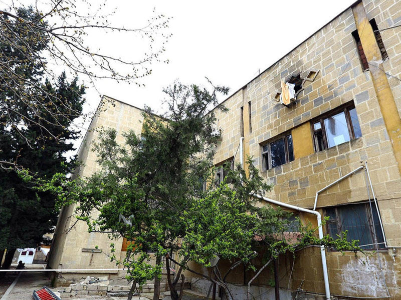 Bakıda yanan binada xəsarət alanların adları - SİYAHI