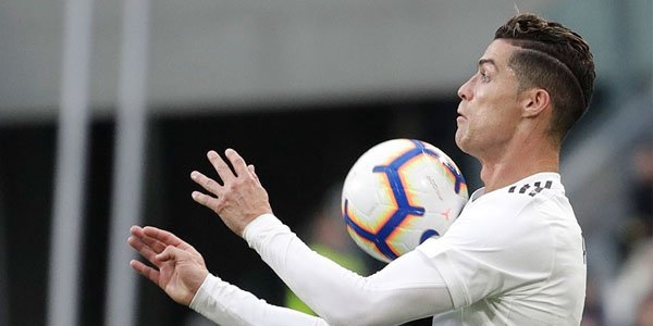 Ronaldo açıqlama verdi: "Yuventus"dan gedir?