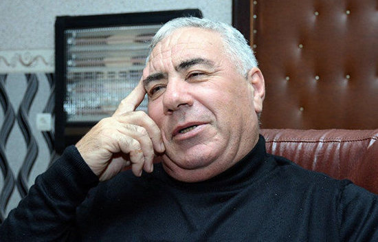 Hafiz Hacıyev: İtə verilən yeməyi bizə versinlər, biz yeyək