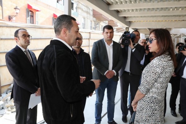 Mehriban Əliyeva: "Qala divarları əvvəlki vəziyyətə gətiriləcək"
