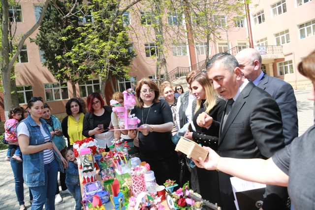 Binəqədi rayonunda  “Tullantıdan sənətə” sərgisi təşkil edilib - FOTOLAR