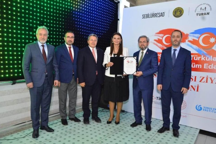 “Bu məsələdə ziyalıların üzərinə böyük missiya düşür” - Qənirə Paşayeva