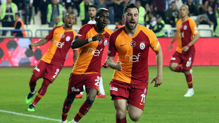 "Qalatasaray" Türkiyə kubokunu qazandı