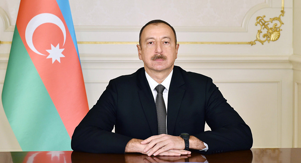 İlham Əliyev şpris istehsalı zavodunun açılışında