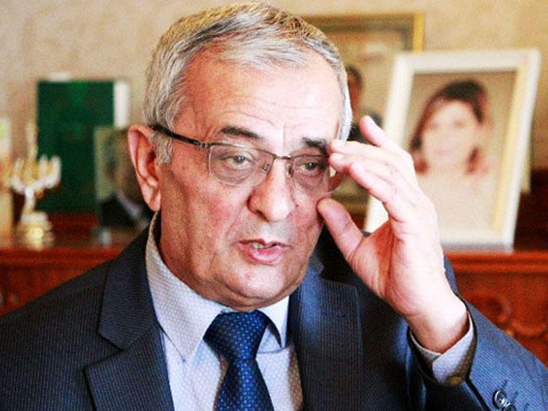İsgəndər Həmidov əməliyyat üçün xaricə aparılır