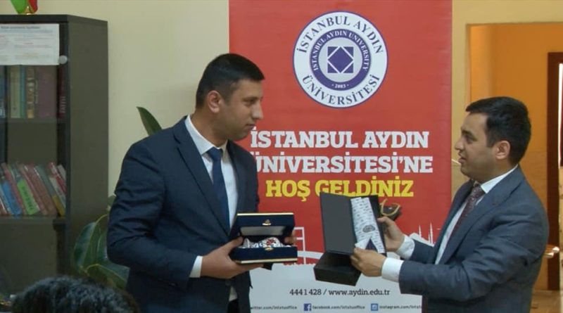 İstanbul Aydın Universiteti Gəncə və Şəkidə Bilik Olimpiadası keçirib - FOTOLAR