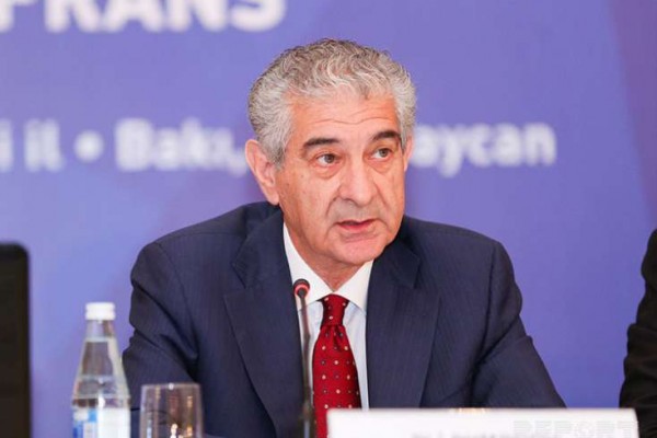 "Əli İnsanov, İlham Əliyev barədə danışmaq haqqını çoxdan itirmisən" - Əli Əhmədov
