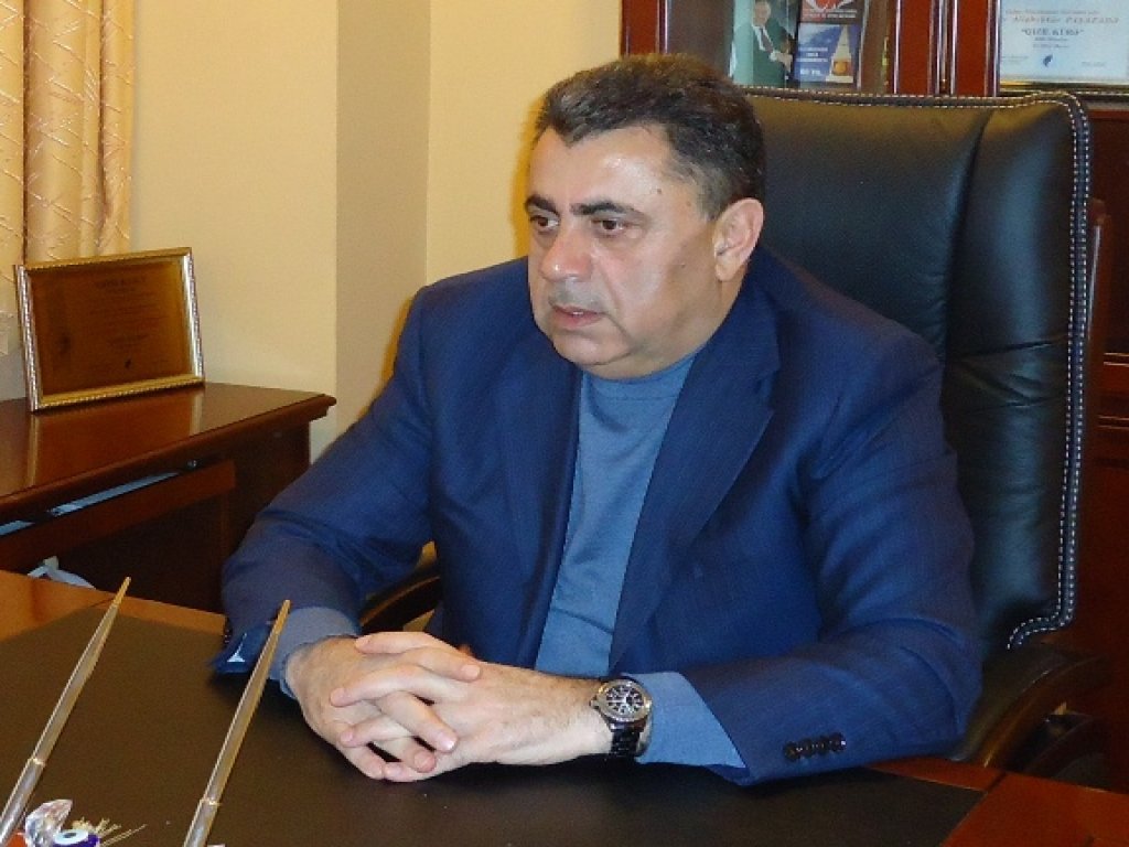 “Hərdən namaz qılıram, hərdən qılmıram”- Deputat