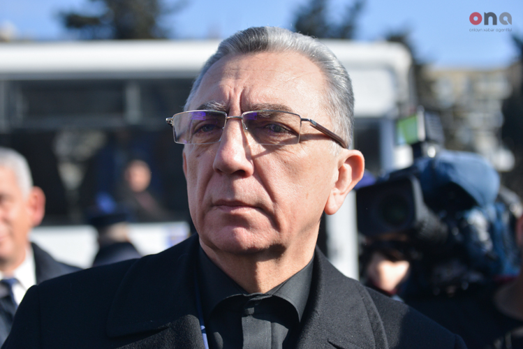 Eldar Əzizov kitab satışını qadağan edib? - Meriyadan açıqlama 