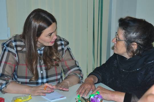 Qənirə Paşayeva Tovuzda sakinlərlə görüşdü