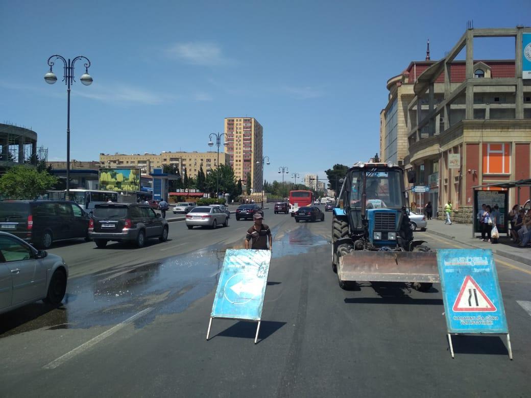 Bakıda eyni su borusu ikinci dəfə partladı - Sürücülərə xəbərdarlıq edildi