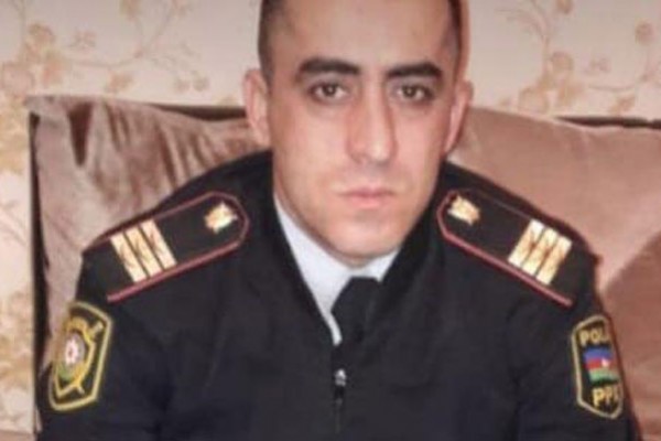 Bakıda özünü asan polisin FOTOSU