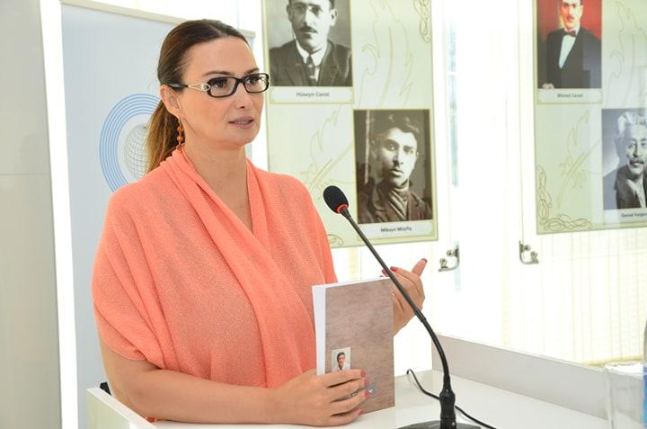 “Sumqayıtda ədəbi həyat” adlı kitabın təqdimatı keçirilib