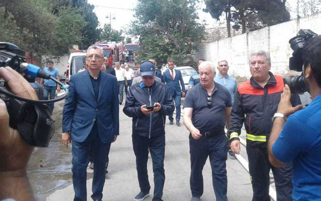 Kəmaləddin Heydərovla Eldar Əzizov yanğın yerində - Qərargah yaradıldı