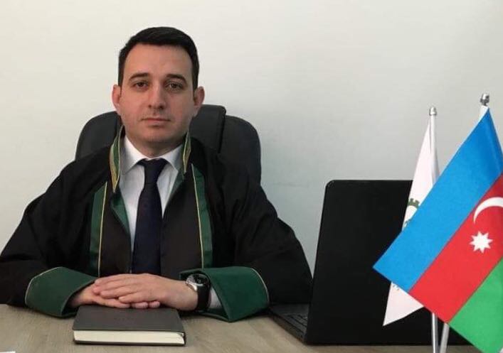 Sosial şəbəkədə hüquqları pozulan şəxs nə etməlidir?