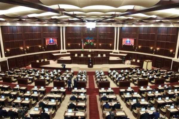 Bu gün Milli Məclisin növbədənkənar sessiyasının plenar iclası keçiriləcək