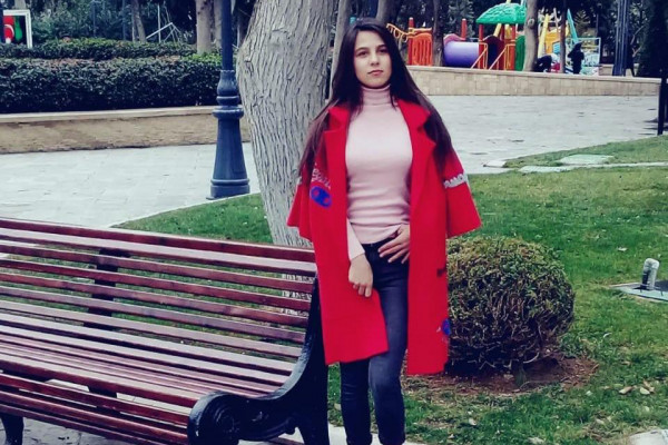İtkin düşən 18 yaşlı qız tapıldı