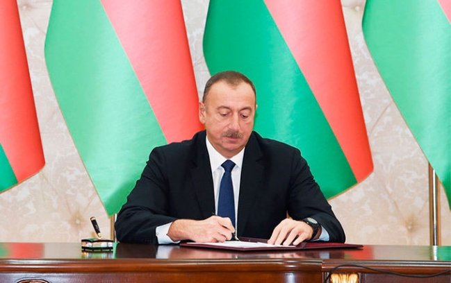 Prezident İlham Əliyev bəzi hakimlərin iş yerlərini dəyişdi