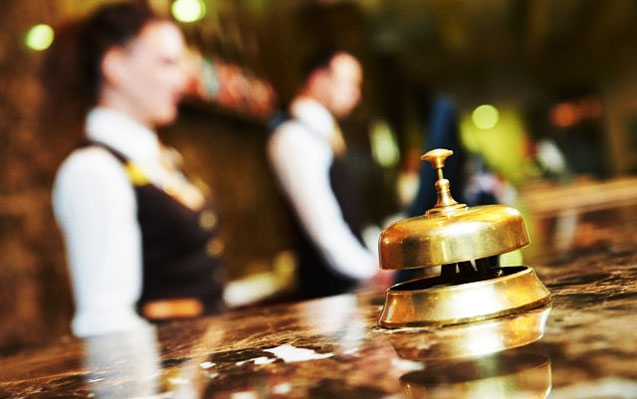 Bakıda hoteldə ərəbin başına oyun açdılar