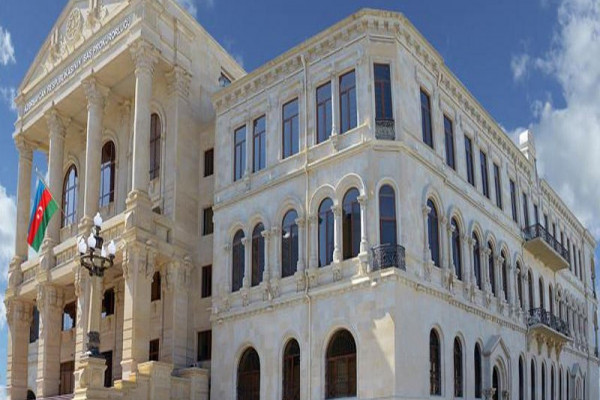 Baş Prokurorluq jurnalistləri təbrik etdi