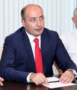 Bəhruz Həsənov: "Hər il milli mətbuatımızla bağlı əlamətdar günlər ərəfəsində Əli Həsənova qarşı kampaniya başlayır"