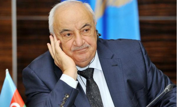 “Hər şey görmüşdüm, bircə bunu görməmişdim" - Abid Şərifov işdən çıxarılan jurnalistdən danışdı