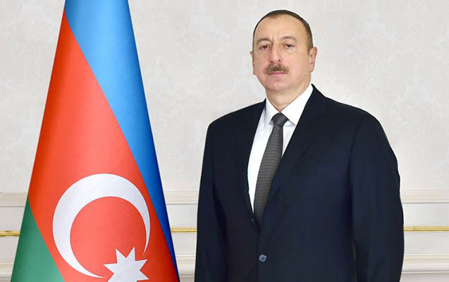 İlham Əliyev Boris Consonu təbrik etdi