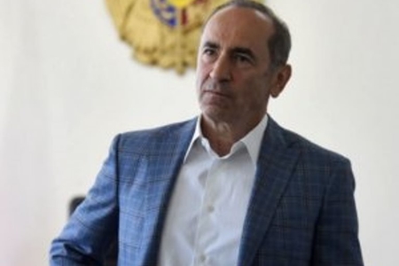 Koçaryan: "Paşinyan hakimiyyətdə çox qala bilməyəcək"