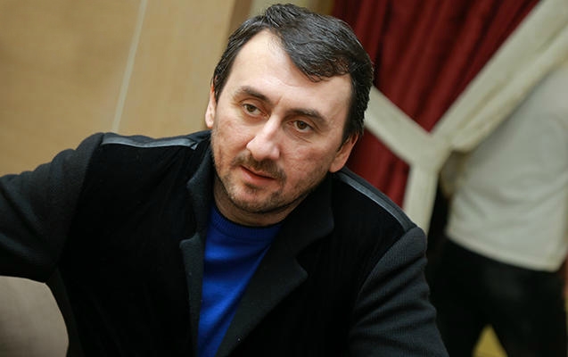 “Xanımımı və qızlarımı niyə sosial şəbəkədə paylaşım ki?”