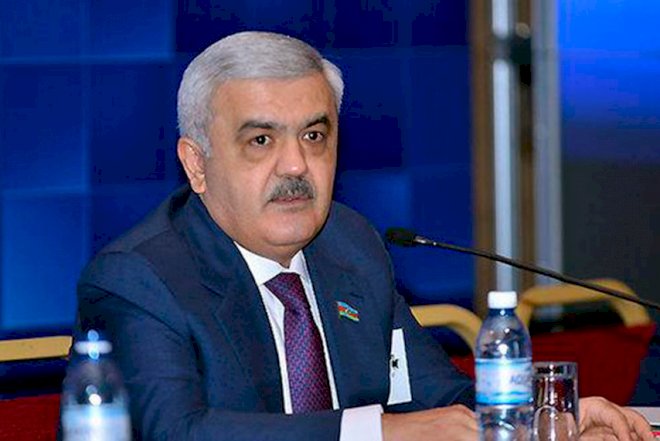 Rövnəq Abdullayevdən əmr: Maaşlar artırıldı