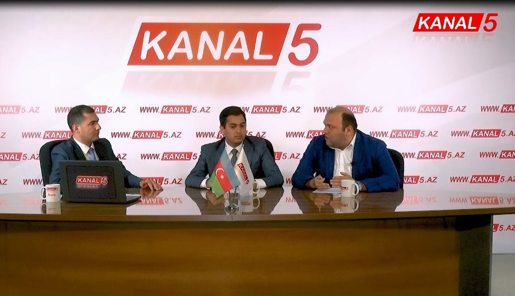 ""Facebook" səhifələrini idarə edə bilməyən şəxslər, ölkəni idarə etməkdən danışır" - VİDEO