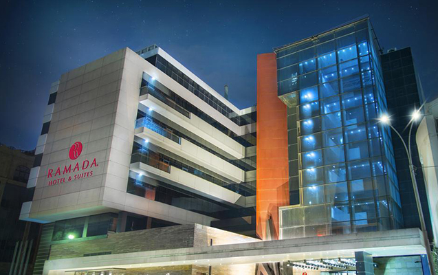 “Ramada” otelin direktoru cərimələndi