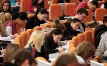 “Qızlar üçün universitet həyat yoldaşı tapmaq üçün ideal məkandır”