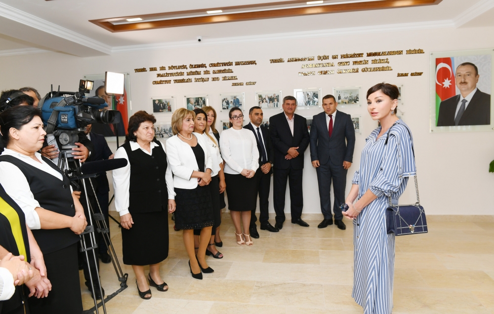 “Mən də, cənab Prezident də hər zaman yanınızdayıq” - Mehriban Əliyeva