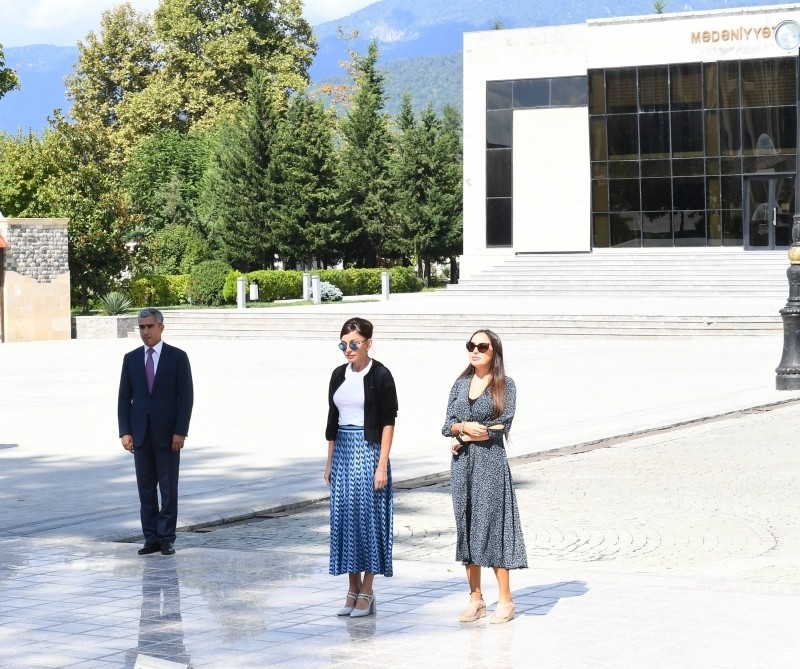 Mehriban Əliyeva İsmayıllıya səfər etdi - Fotolar