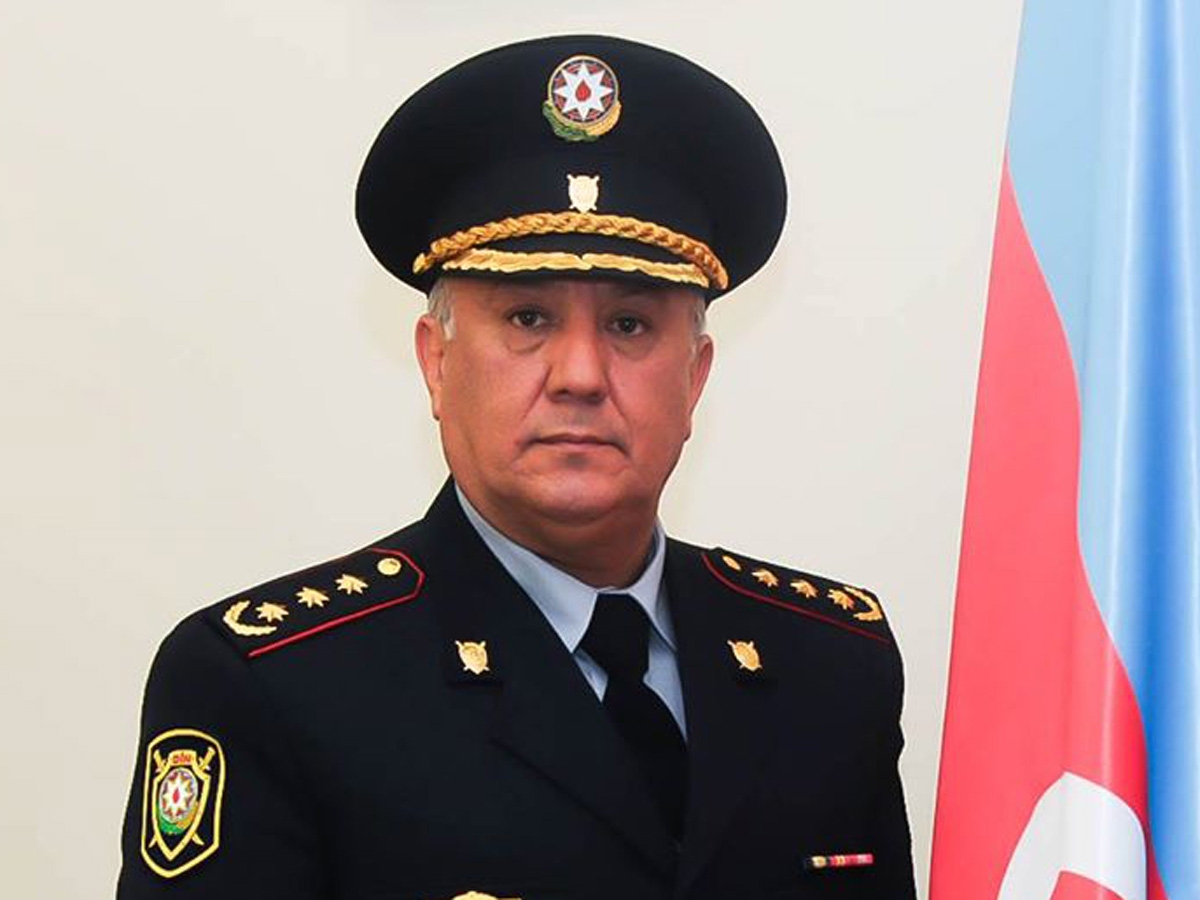 Vaqif Əsədov "1 manatlıq" taksilərdən danışdı: "Çörək pulu" adı ilə bu variantlara əl atırlar"
