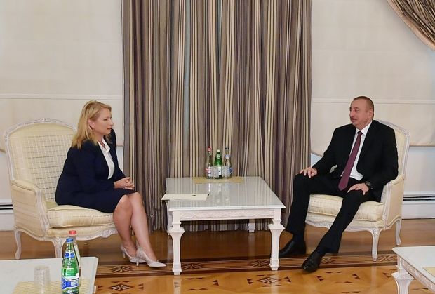 İlham Əliyev gürcüstanlı naziri qəbul edib