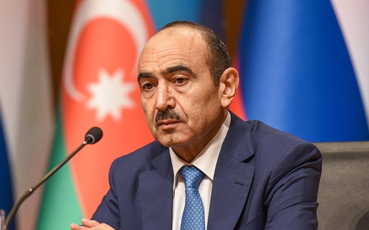 “O, müdrikcəsinə sübut etdi ki...” - Əli Həsənov